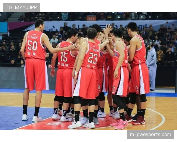 多支季后赛球队加练罚球，应对末节关键球战术