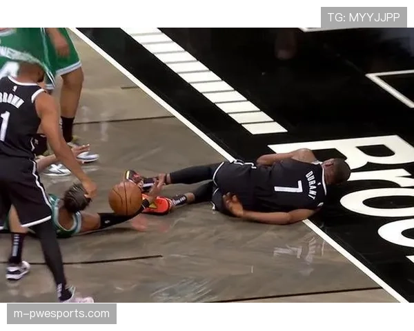 杜兰特脚踝伤情更新：火箭官方列为出战成疑